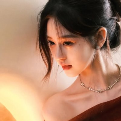 蓬门玉女金龟婿